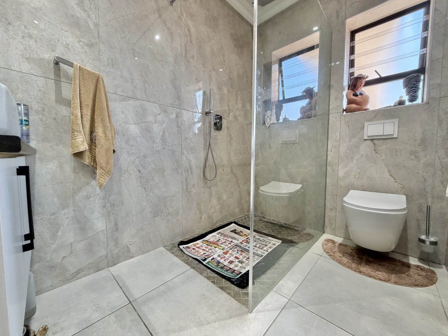 3 Bedroom Property for Sale in Jeffreys Bay Central Eastern Cape